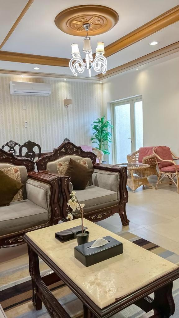 Levant Hotel Necran Dış mekan fotoğraf